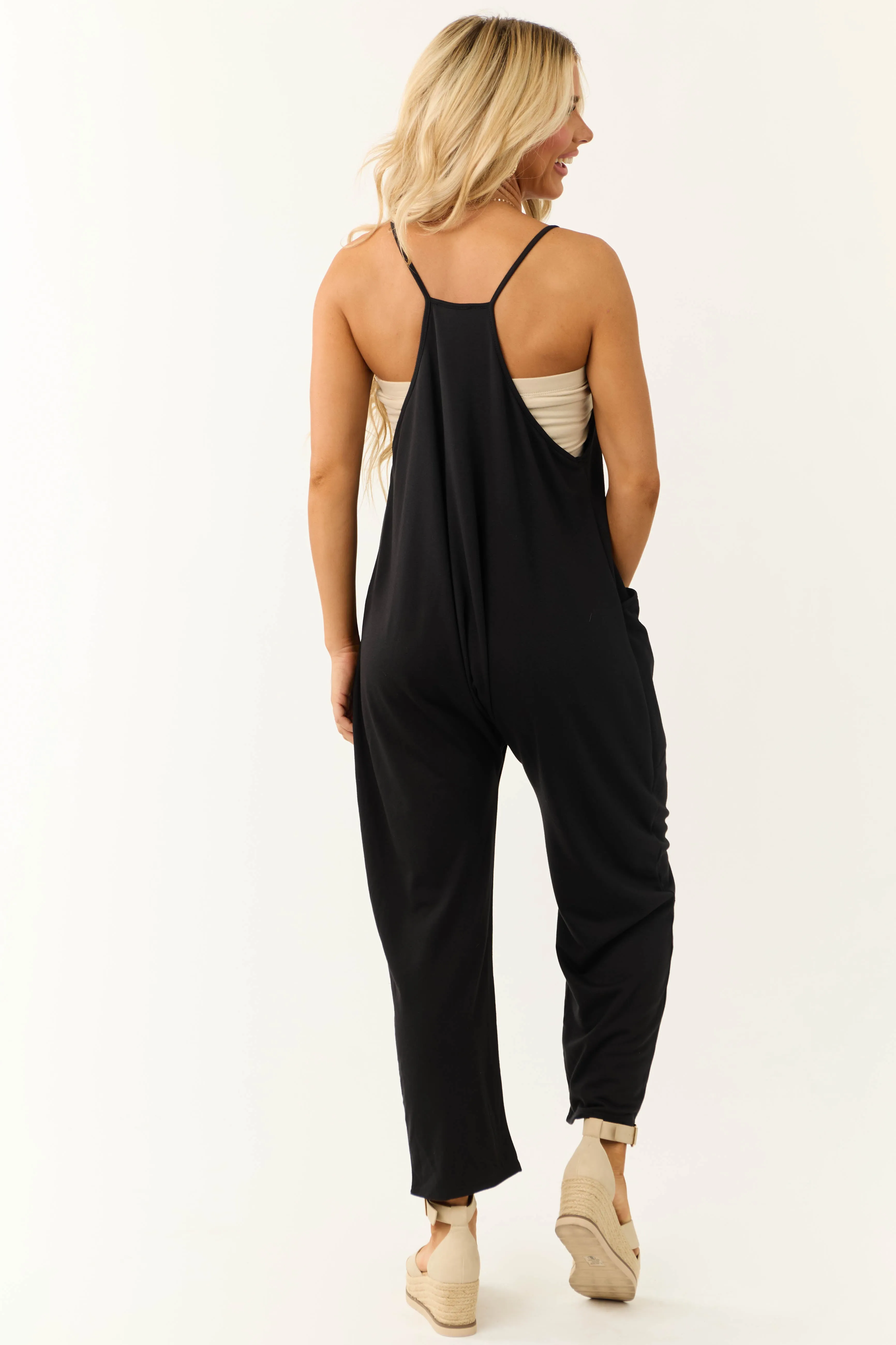 Black Sleeveless Front Pocket Loose Jumpsuit