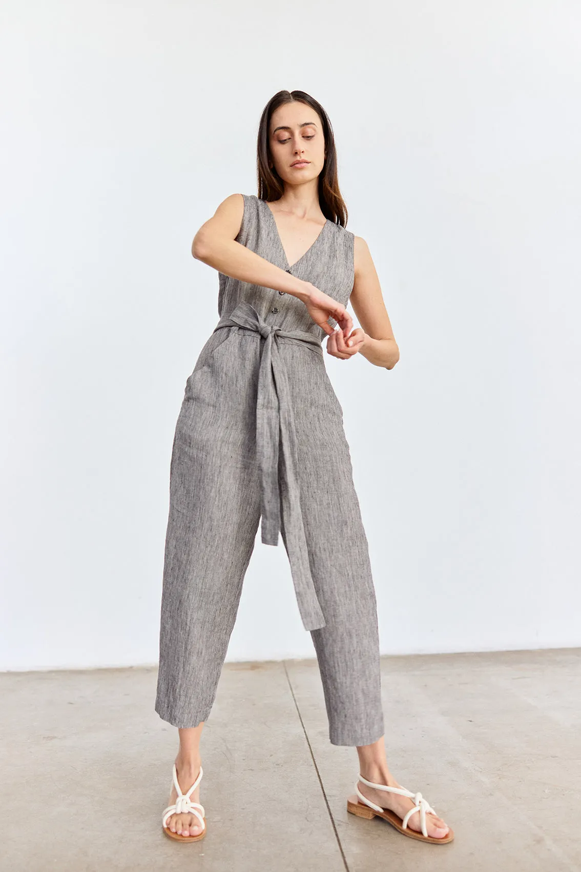 Buttoned Linen Jumpsuit - Grafito
