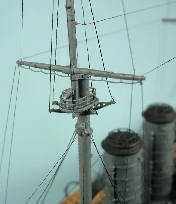 Hasegawa Ship Models 1/350 Japanese Navy Mikasa Battleship Battle of the Japan Sea Kit