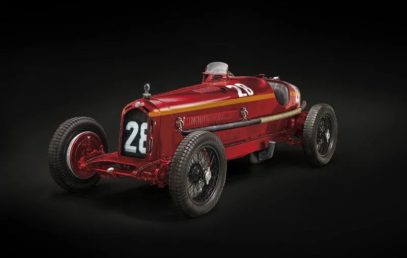 Italeri Alfa Romeo 8C 2300 Monza Tazio Nuvolari - 1/12 Scale Model Kit