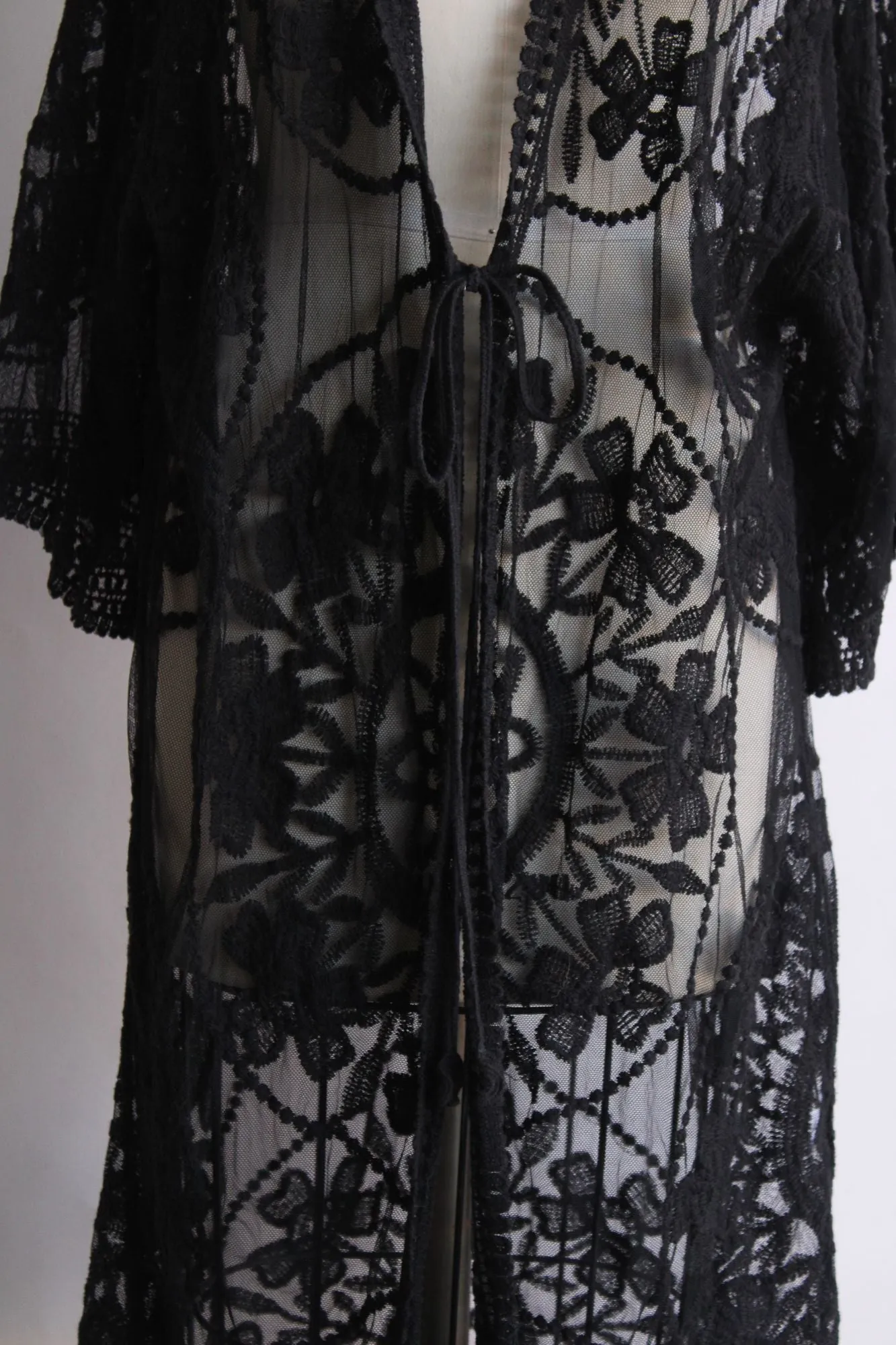 Kivenst Womens Lace Jacket, One Size, Black Lace Cover Up