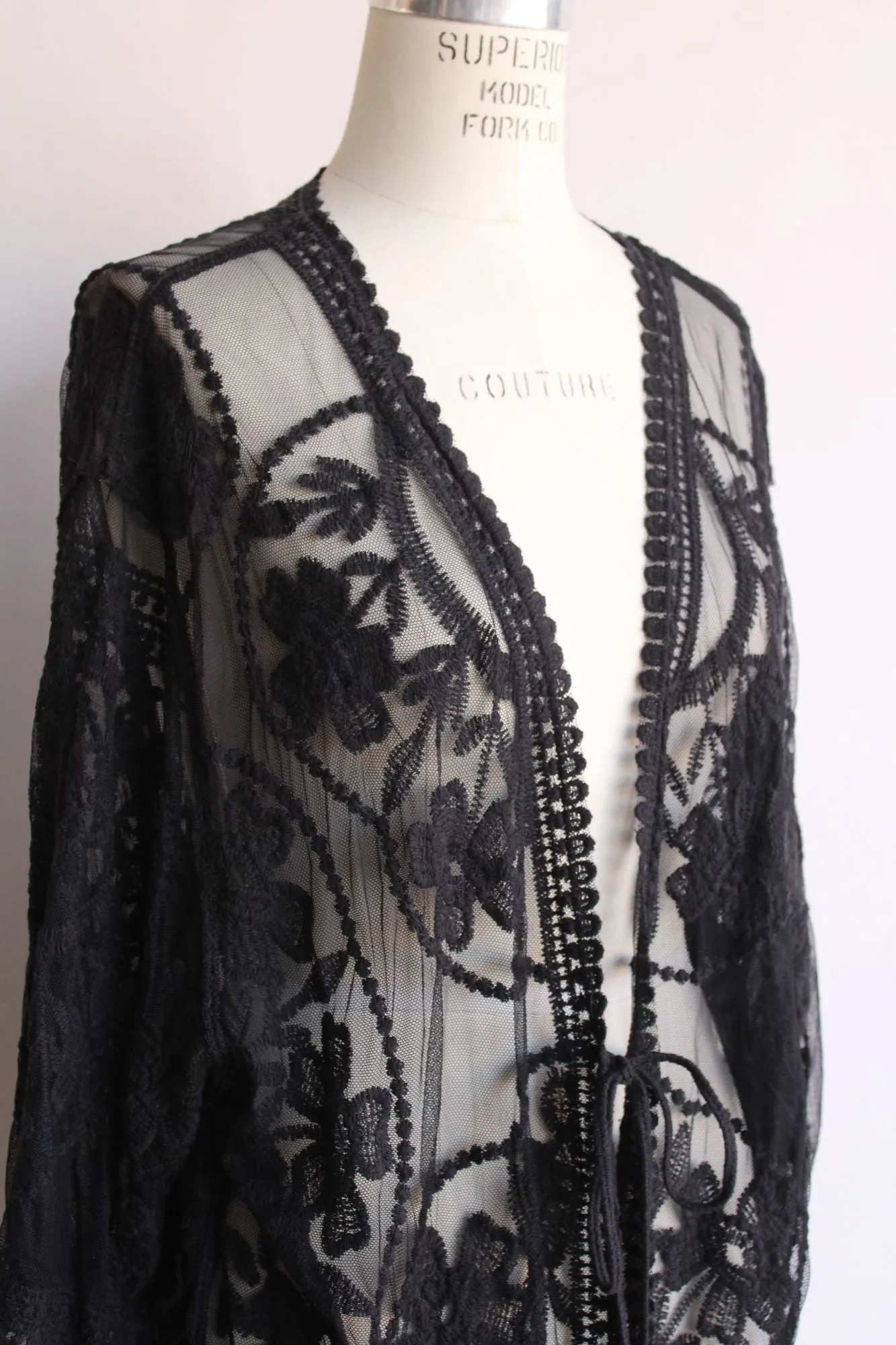 Kivenst Womens Lace Jacket, One Size, Black Lace Cover Up