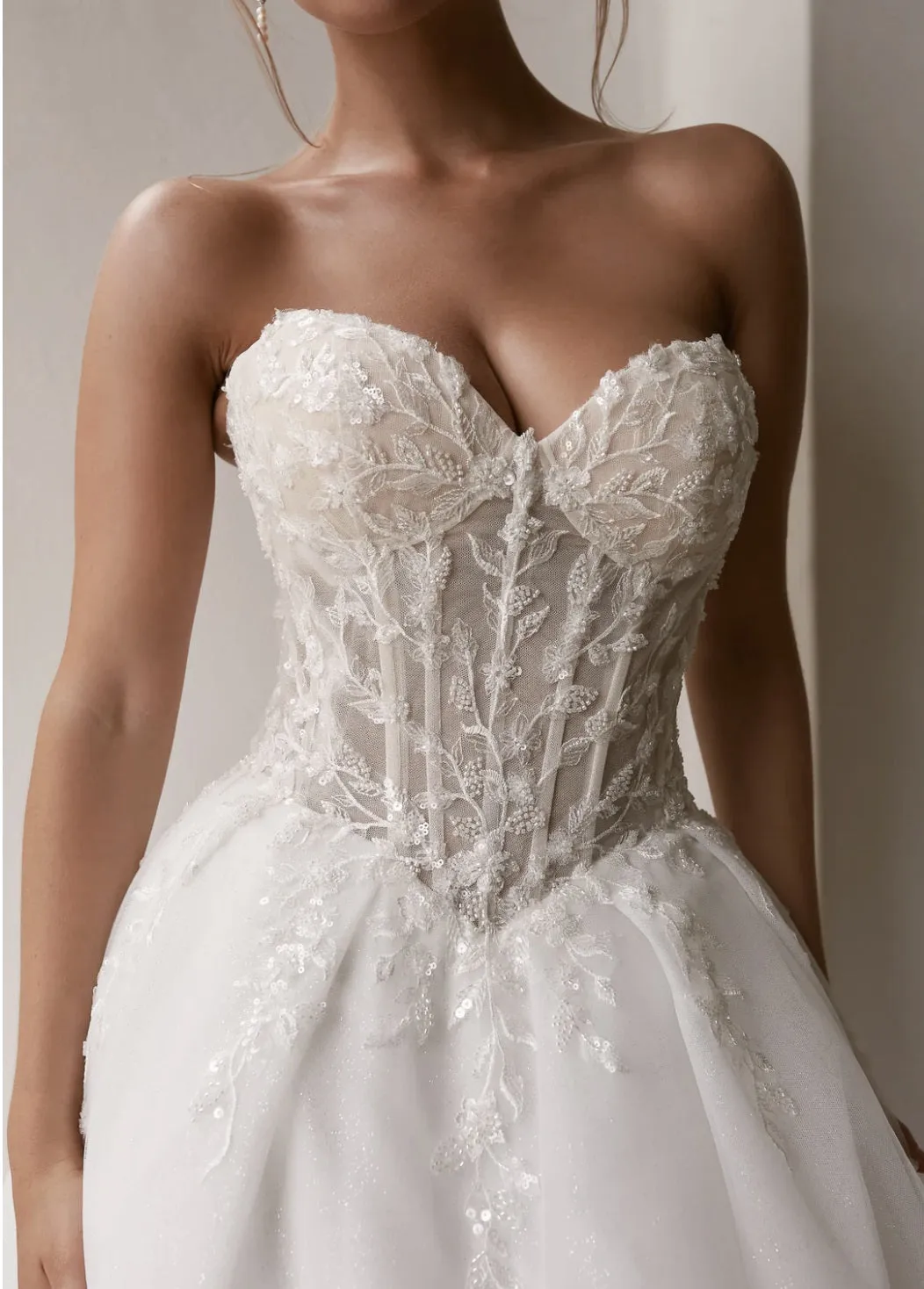 LUX | Tania Olsen *NEW*