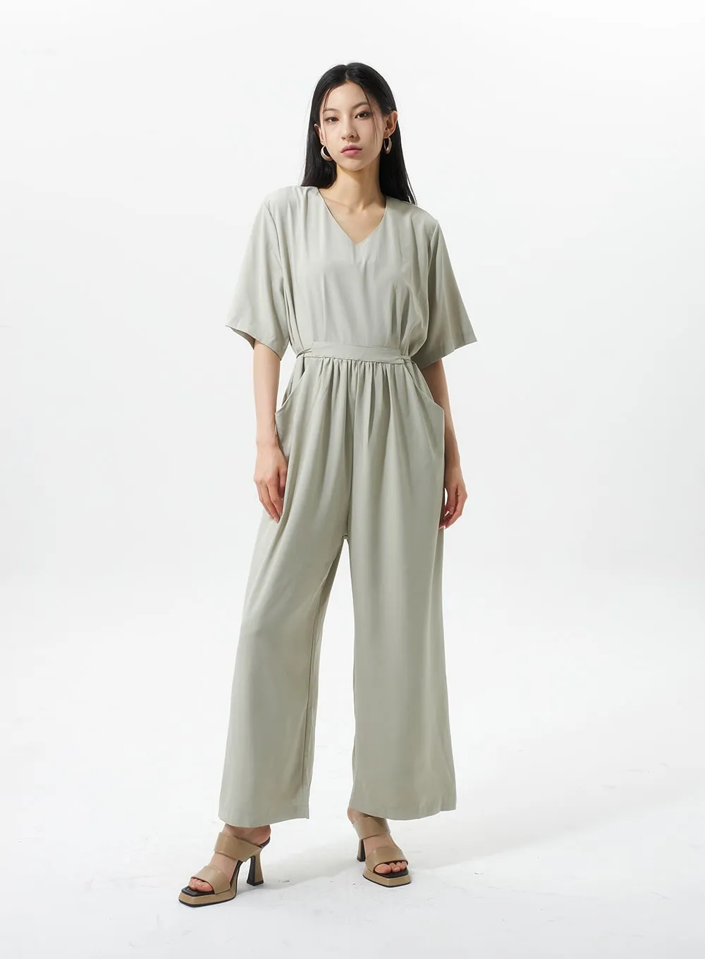 V-Neck Jumpsuit IU326