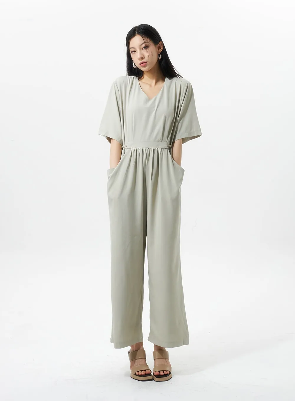 V-Neck Jumpsuit IU326
